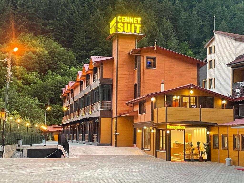 Cennet Suit Otel Узунгьол Екстериор снимка