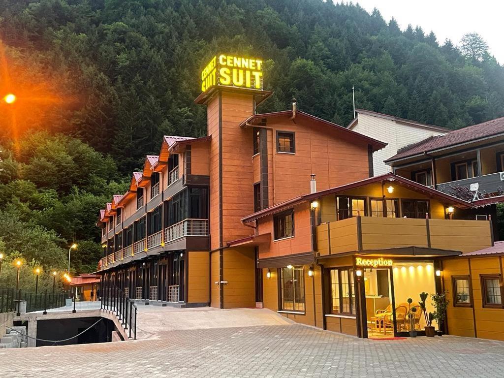 Cennet Suit Otel Узунгьол Екстериор снимка